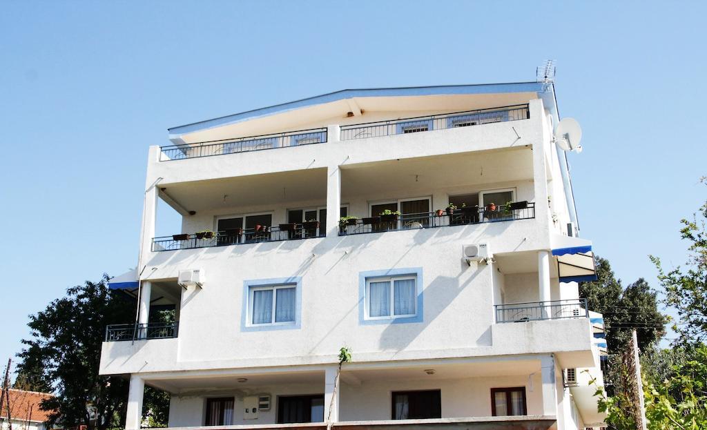 Apartments Ajla 우체하 외부 사진