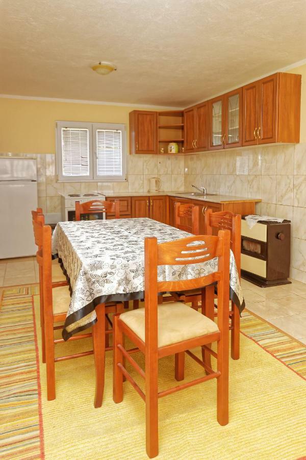 Apartments Ajla 우체하 외부 사진