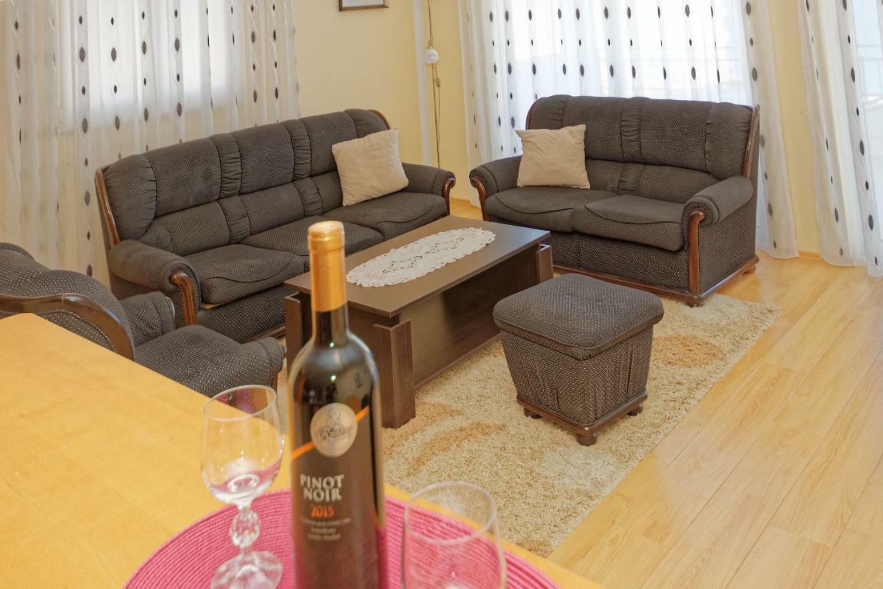 Apartments Ajla 우체하 외부 사진