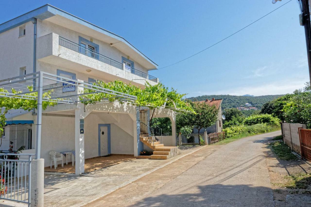 Apartments Ajla 우체하 외부 사진