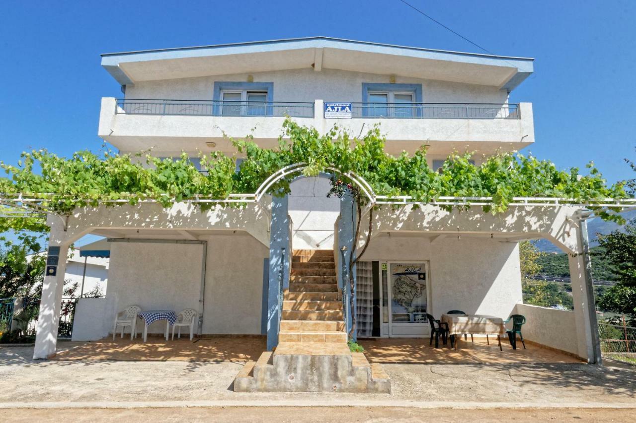 Apartments Ajla 우체하 외부 사진