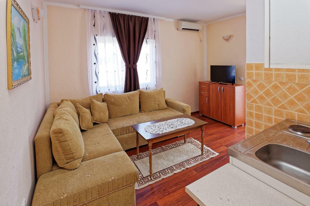 Apartments Ajla 우체하 외부 사진